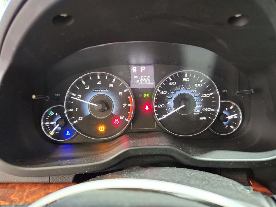 Subaru LEGACY 2010 — Copart
