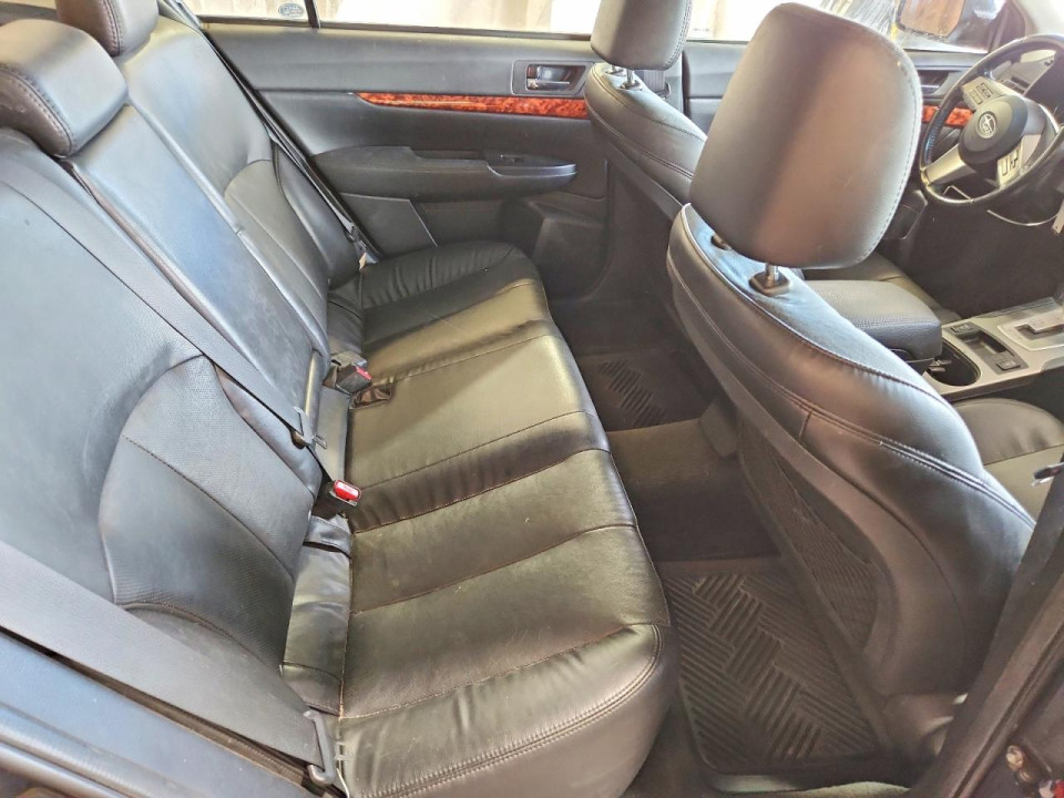 Subaru LEGACY 2010 — Copart