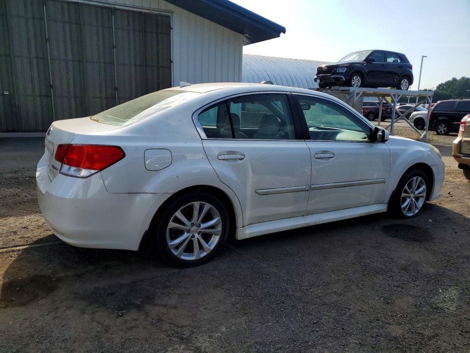 Subaru LEGACY 2013 — Copart