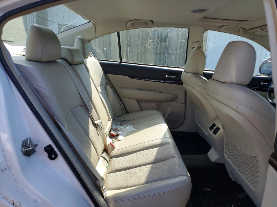Subaru LEGACY 2013 — Copart