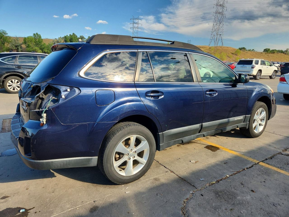 Subaru LEGACY 2013 — Copart