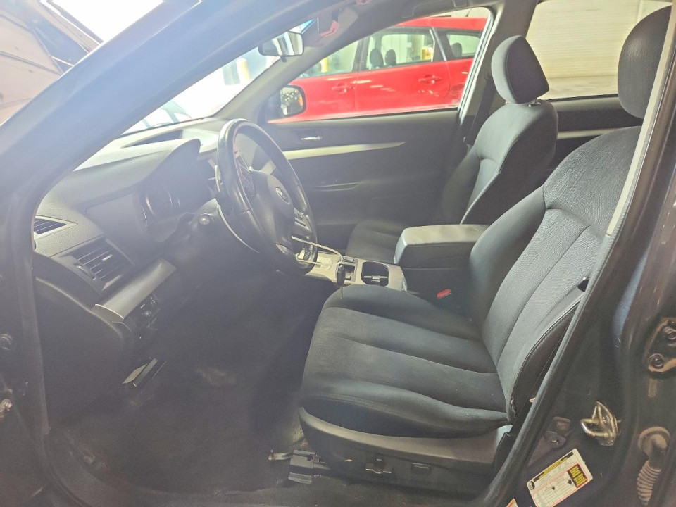 Subaru LEGACY 2014 — Copart