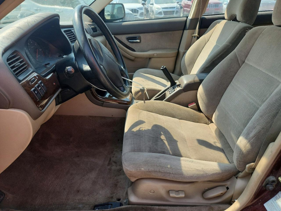 Subaru LEGACY 2000 — Copart
