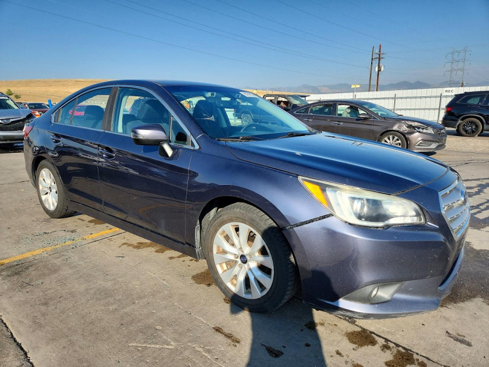 Subaru LEGACY 2017 — Copart