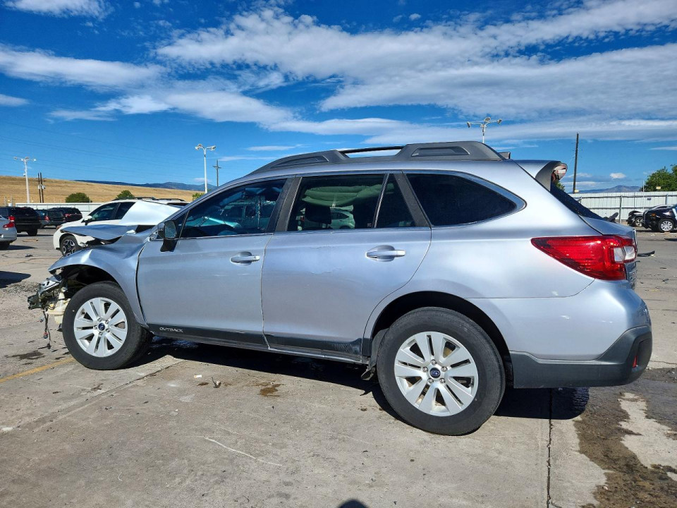Subaru LEGACY 2018 — Copart