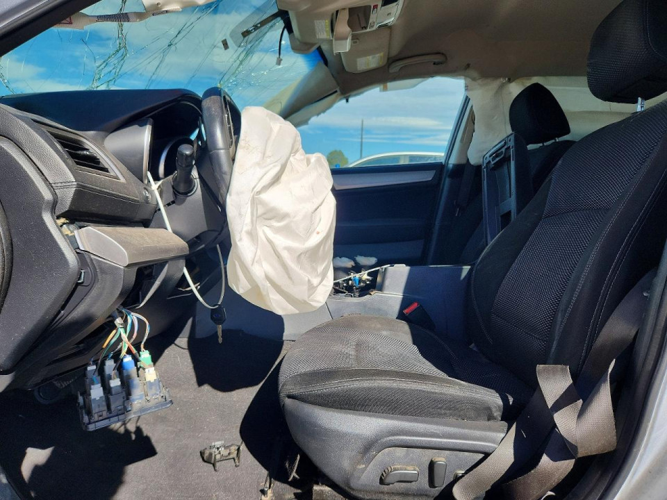 Subaru LEGACY 2018 — Copart