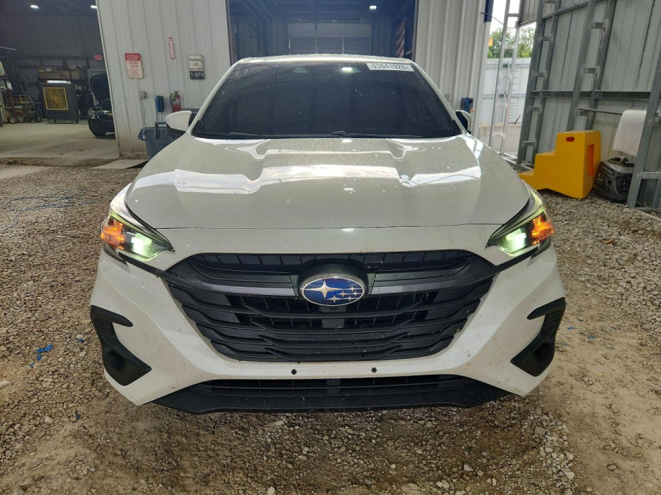 Subaru LEGACY 2023 — Copart