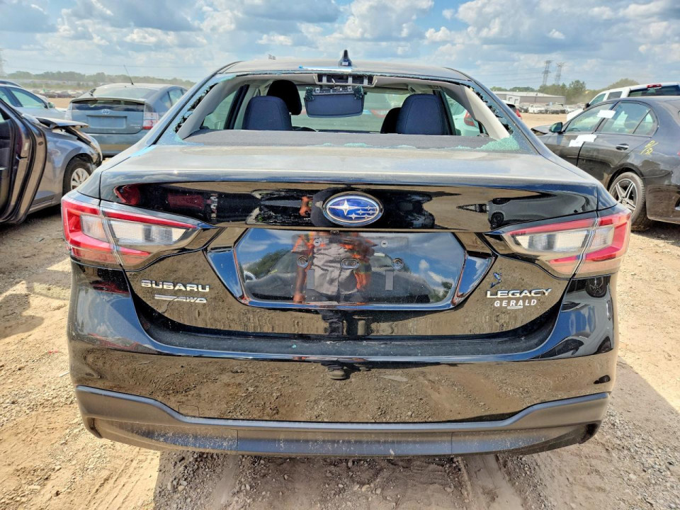 Subaru LEGACY 2025 — Copart