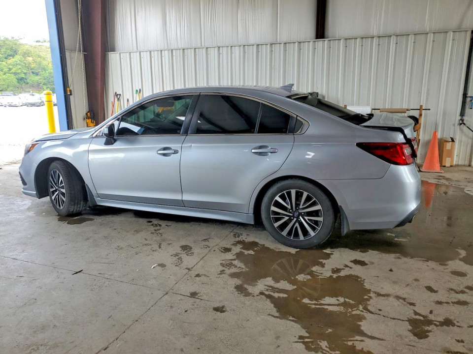 Subaru LEGACY 2018 — Copart