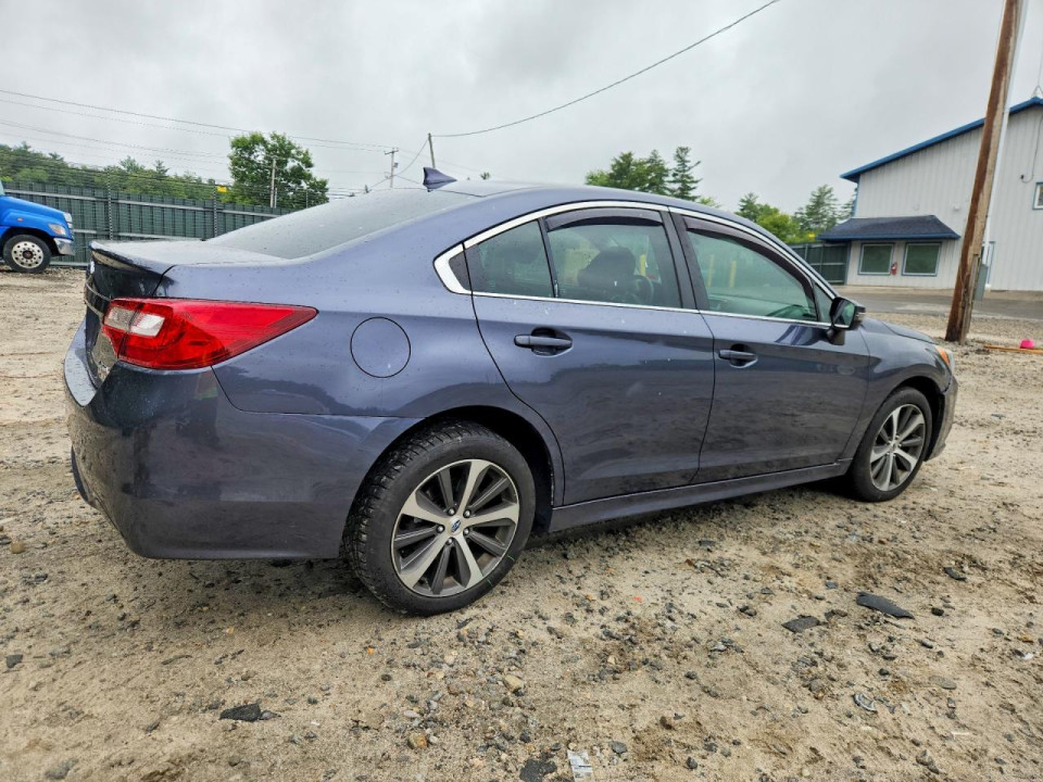 Subaru LEGACY 2017 — Copart