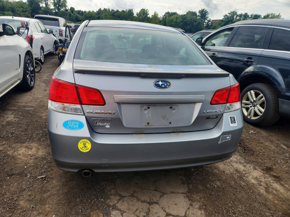 Subaru LEGACY 2010 — Copart