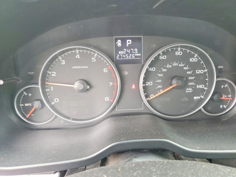 Subaru LEGACY 2013 — Copart