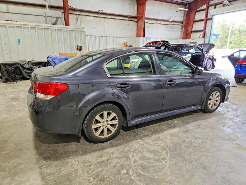 Subaru LEGACY 2012 — Copart