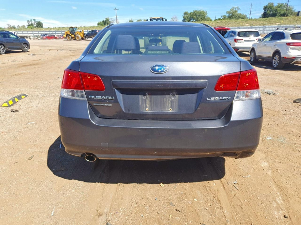 Subaru LEGACY 2013 — Copart