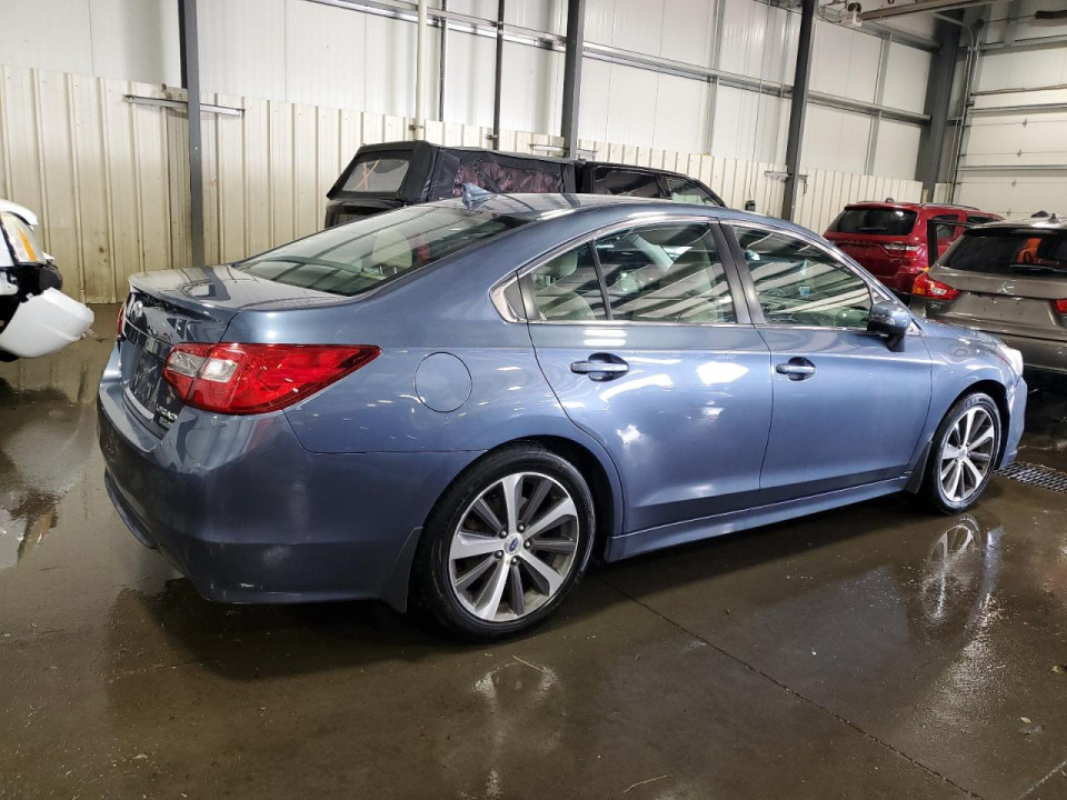 Subaru LEGACY 2017 — Copart