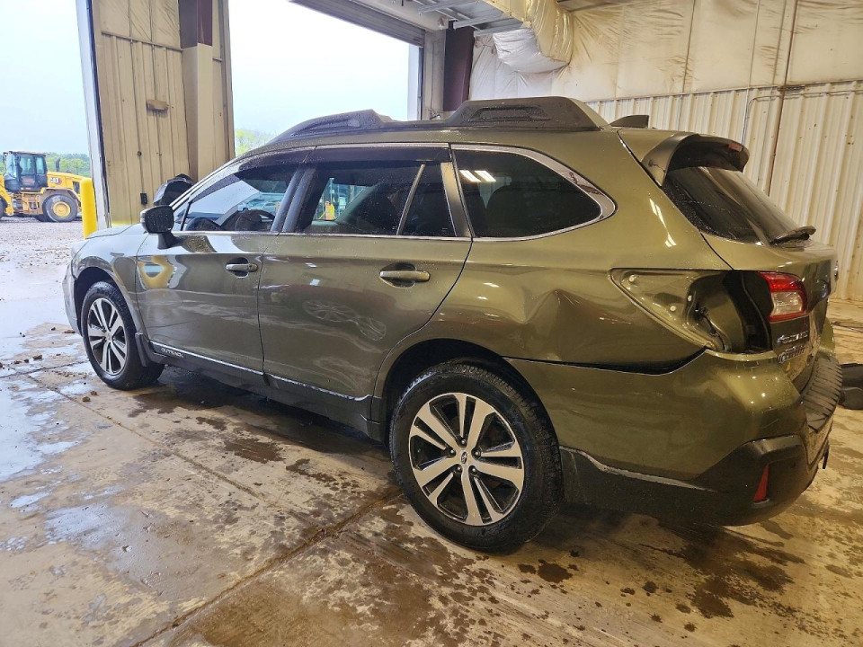 Subaru LEGACY 2018 — Copart