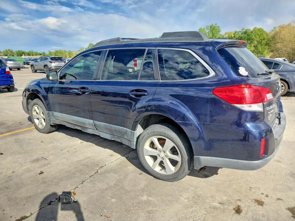 Subaru LEGACY 2013 — Copart