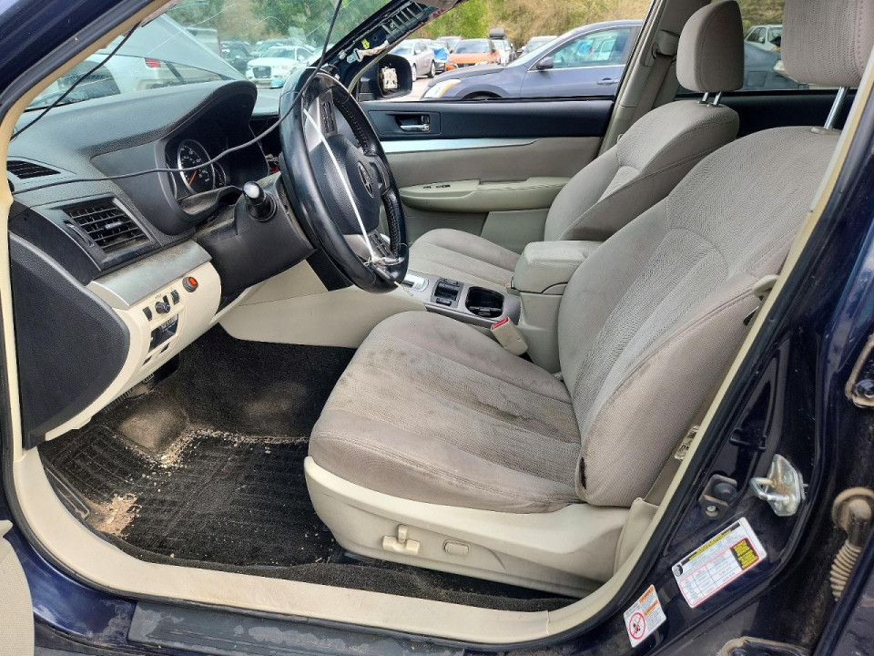 Subaru LEGACY 2013 — Copart