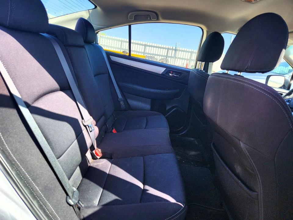 Subaru LEGACY 2017 — Copart