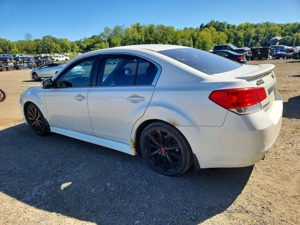 Subaru LEGACY 2013 — Copart