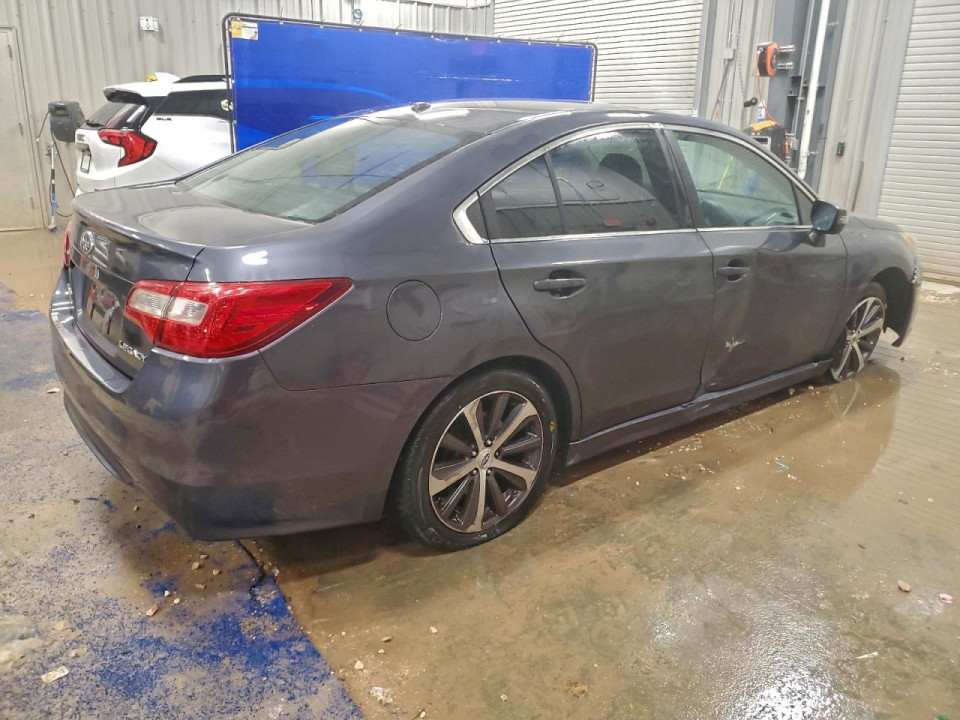 Subaru LEGACY 2015 — Copart