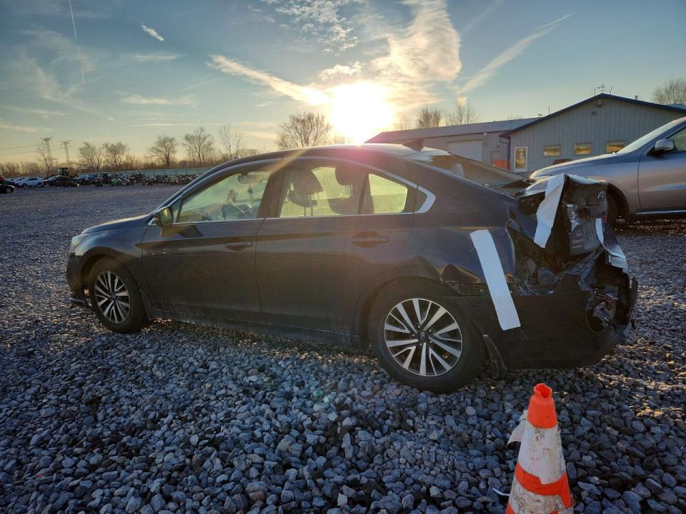 Subaru LEGACY 2018 — Copart