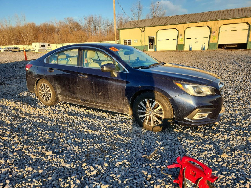 Subaru LEGACY 2018 — Copart