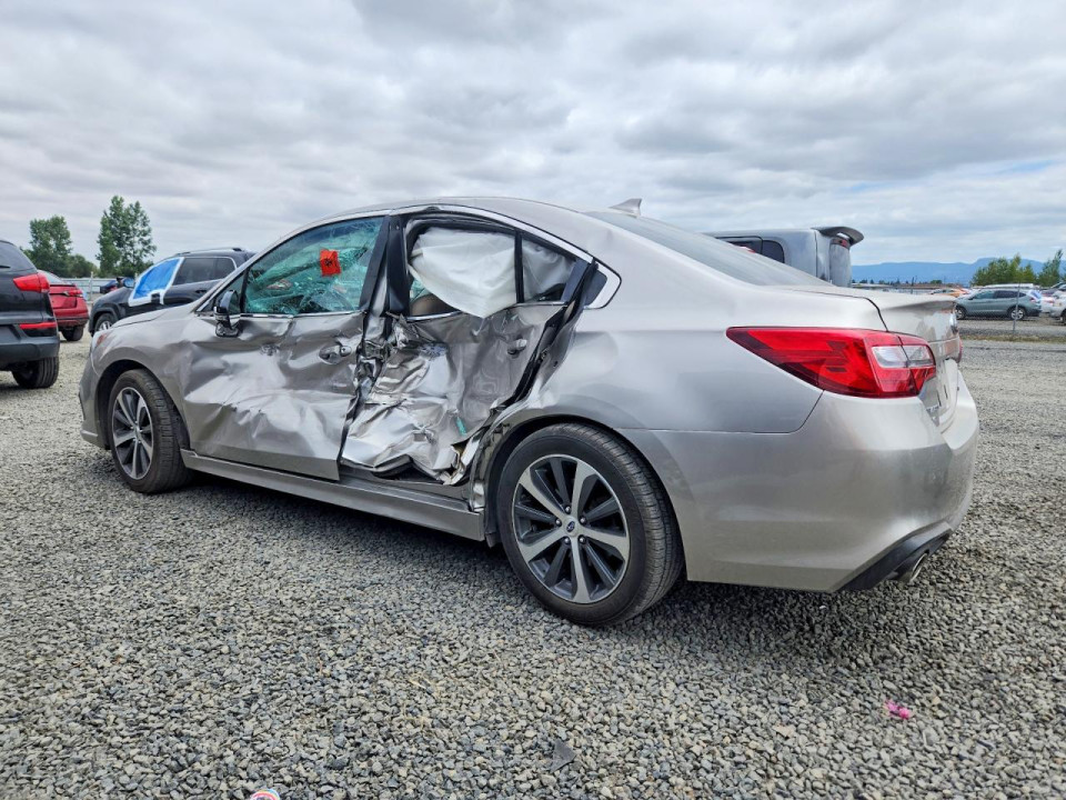 Subaru LEGACY 2018 — Copart