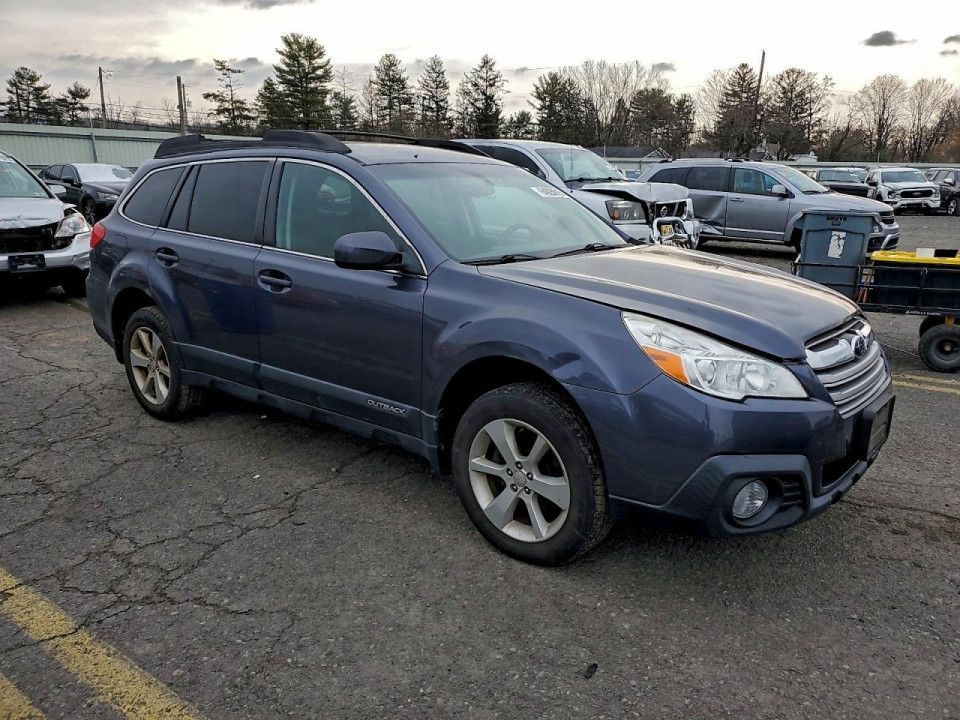 Subaru LEGACY 2013 — Copart