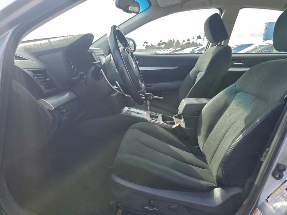 Subaru LEGACY 2013 — Copart