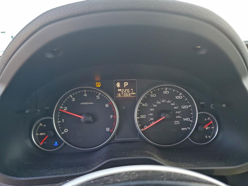 Subaru LEGACY 2013 — Copart