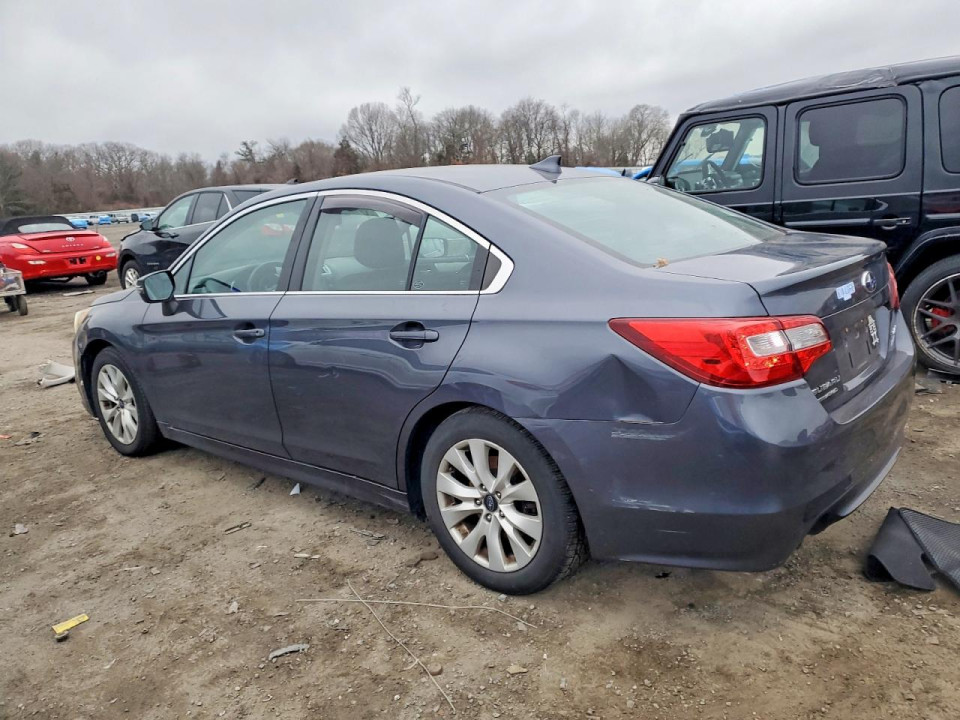 Subaru LEGACY 2016 — Copart