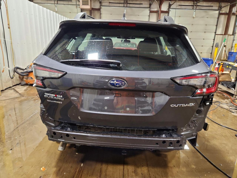 Subaru LEGACY 2025 — Copart