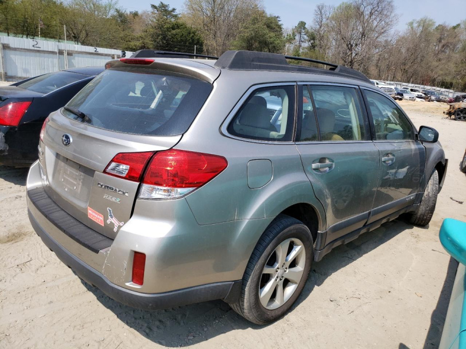 Subaru OUTBACK 2014 — Copart
