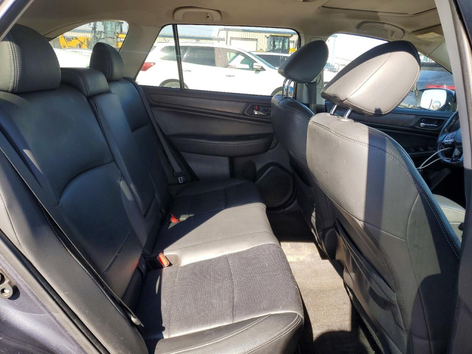 Subaru OUTBACK 2015 — Copart