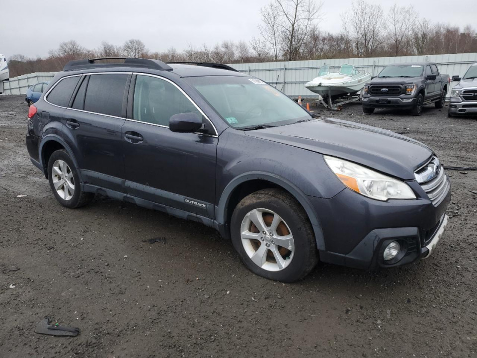 Subaru OUTBACK 2013 — Copart