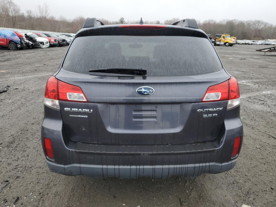 Subaru OUTBACK 2013 — Copart