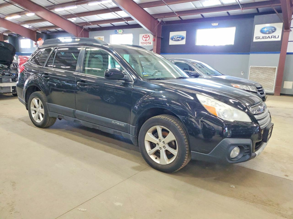 Subaru OUTBACK 2014 — Copart