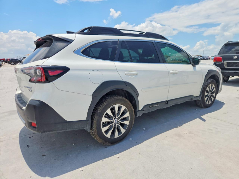 Subaru OUTBACK 2024 — Copart