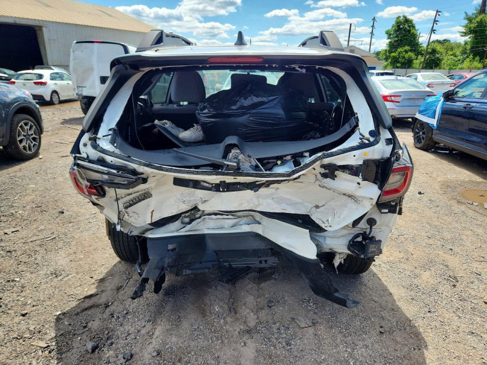 Subaru OUTBACK 2024 — Copart