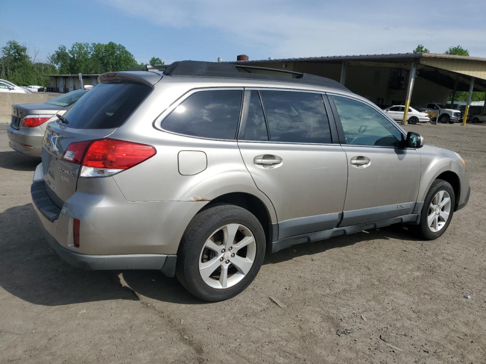Subaru OUTBACK 2014 — Copart