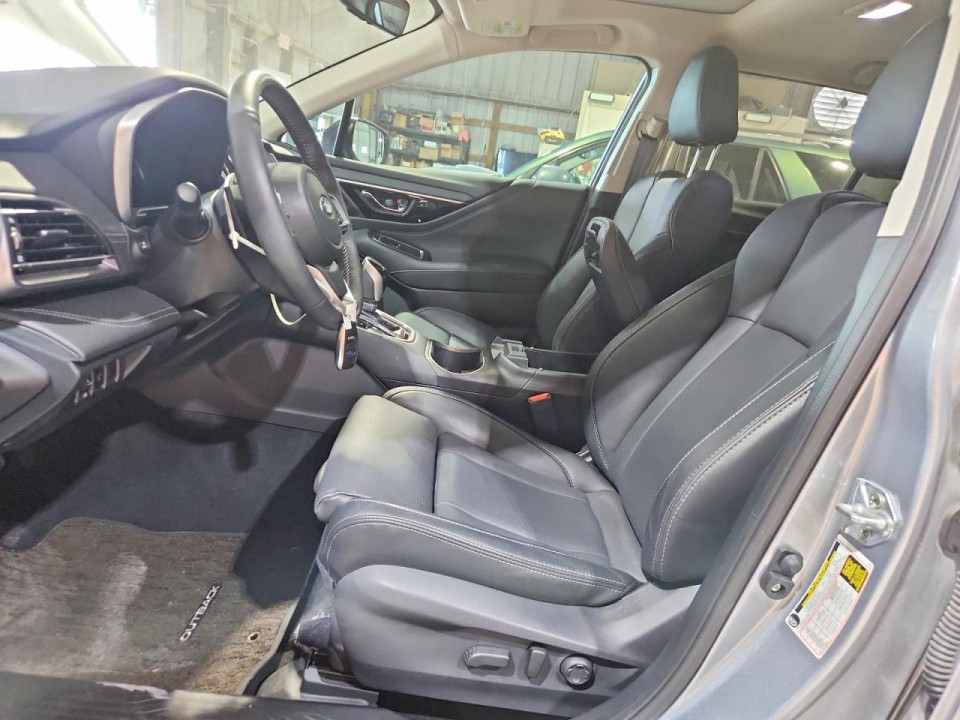 Subaru OUTBACK 2025 — Copart