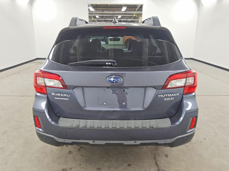 Subaru OUTBACK 2017 — Copart