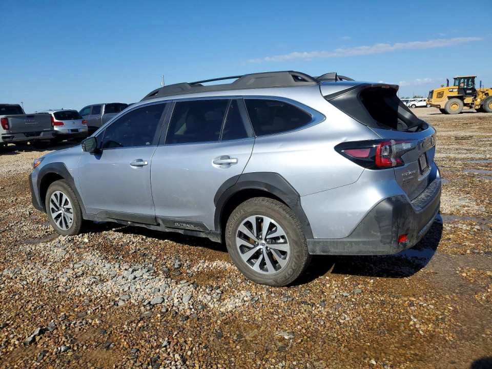 Subaru OUTBACK 2025 — Copart