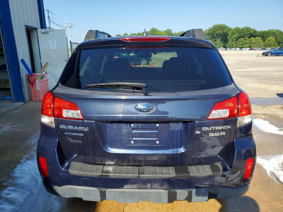 Subaru OUTBACK 2014 — Copart