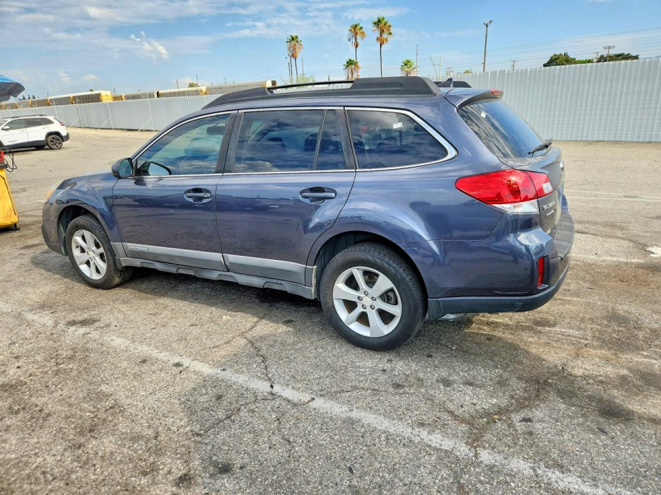 Subaru OUTBACK 2014 — Copart
