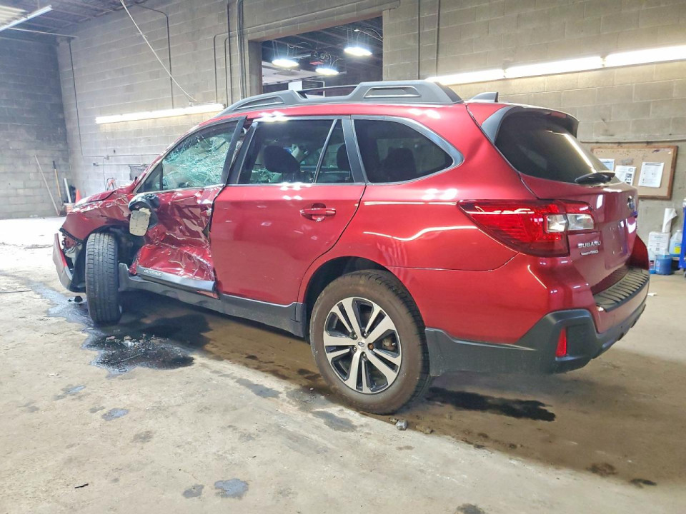 Subaru OUTBACK 2018 — Copart