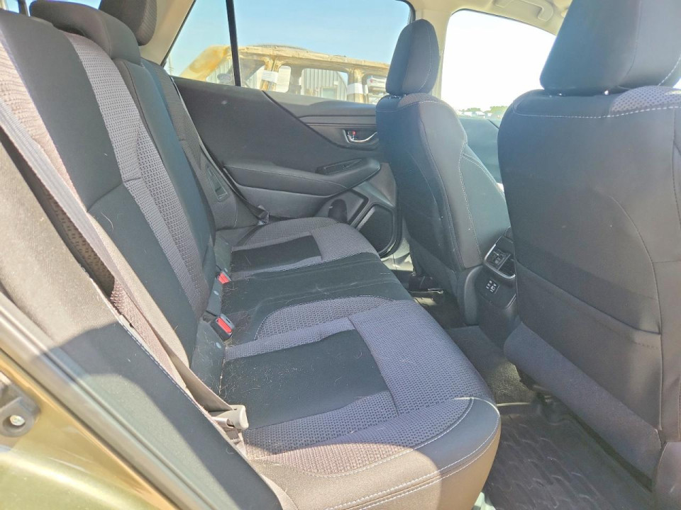Subaru OUTBACK 2025 — Copart
