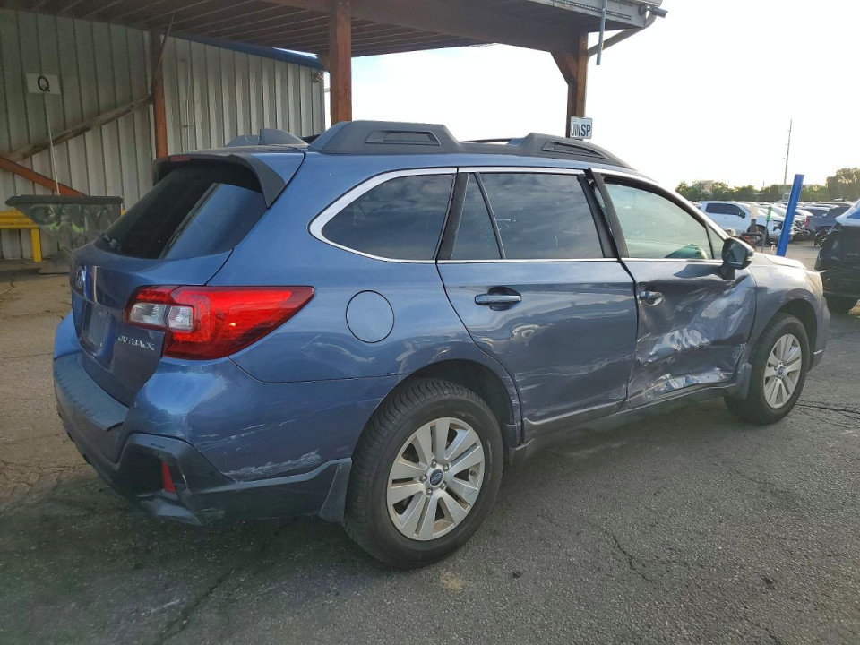 Subaru OUTBACK 2018 — Copart