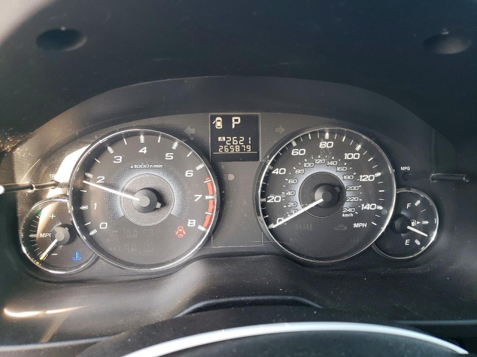 Subaru OUTBACK 2010 — Copart